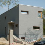 Flachdachhaus in Grau Eingang